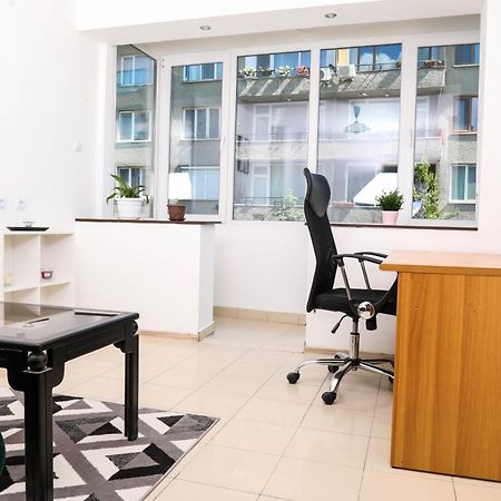 Krichim Apartments,Three-Bedroom, Large Apartment, Top Center ソフィア エクステリア 写真